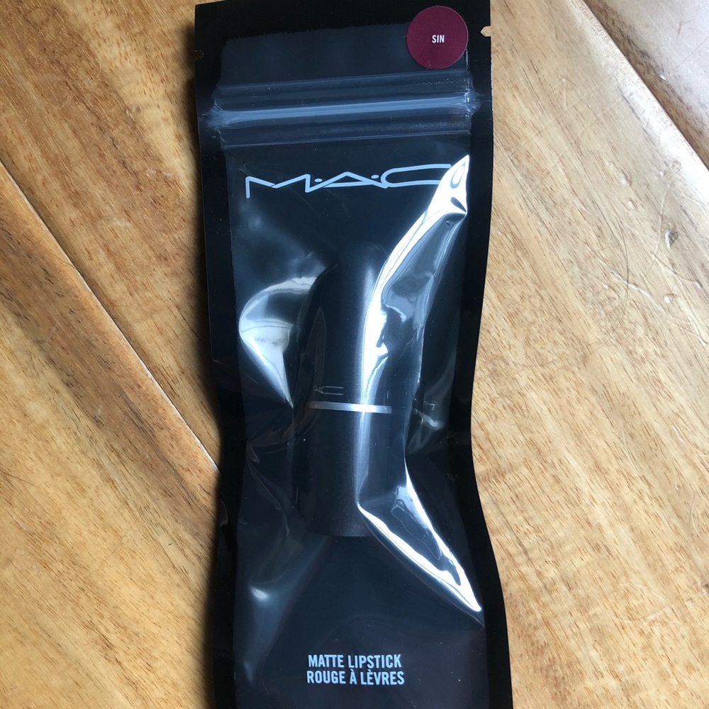 MAC mini matte lipstick